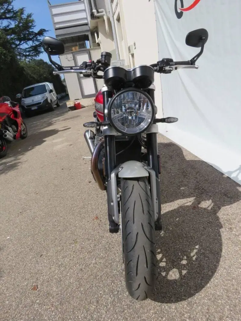 Triumph Speed Twin 1200 (2021 - 24) (7)