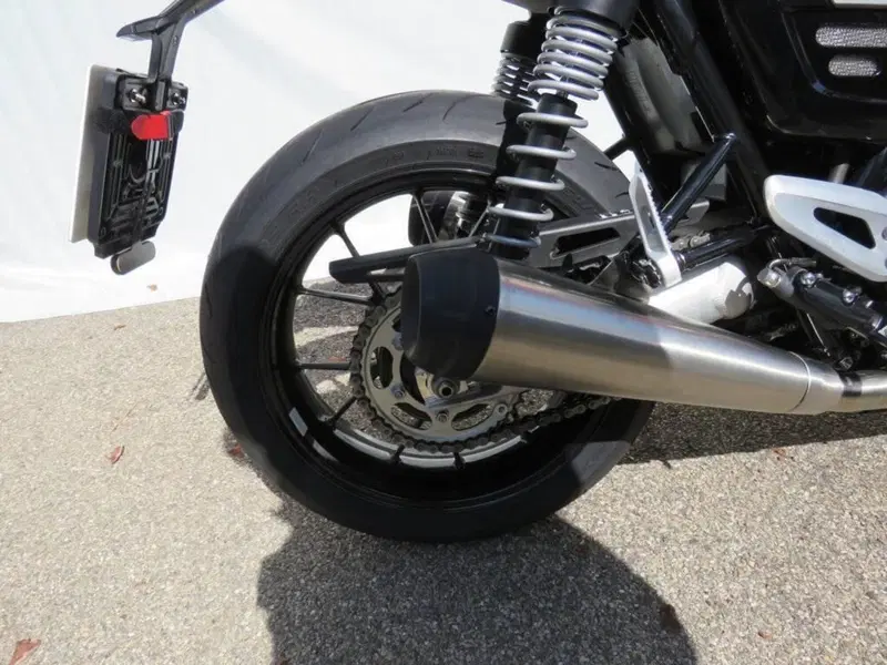 Triumph Speed Twin 1200 (2021 - 24) (10)