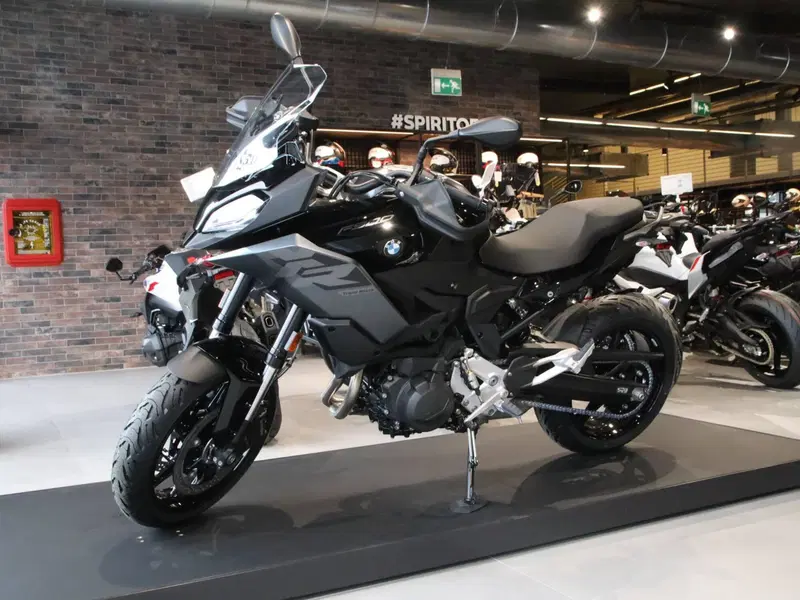 Bmw F 900 XR (2025 - 26)