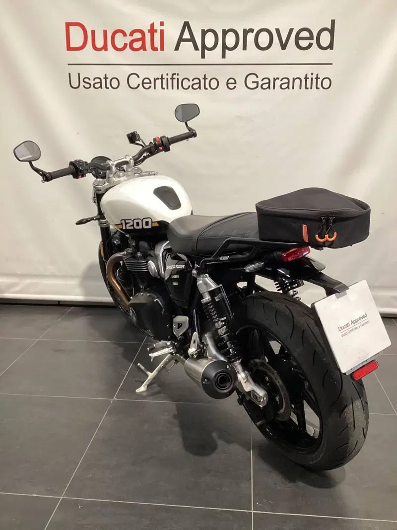Triumph Speed Twin 1200 (2025 - 26) (4)
