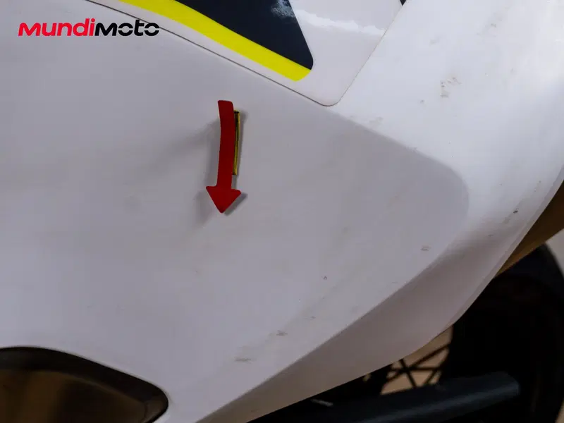 Husqvarna 701 Supermoto (2022) (14)