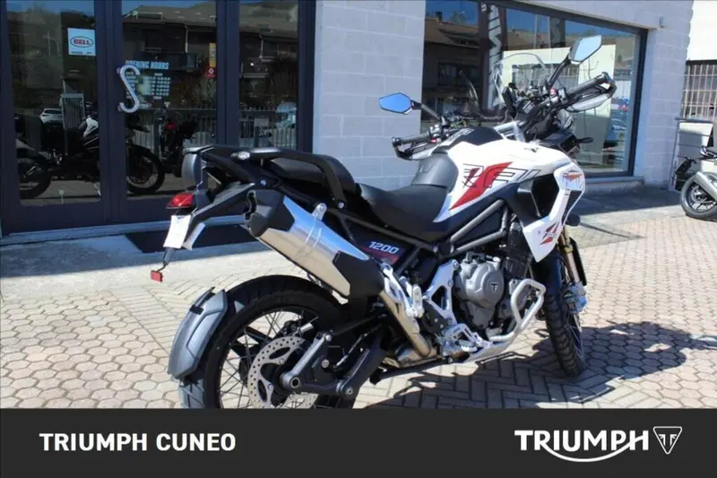 Triumph Tiger 1200 Desert Special Edition (2026) (6)