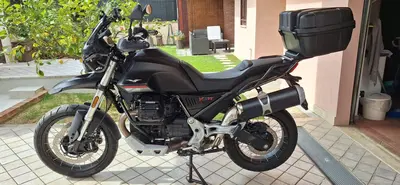 Moto Guzzi V85 TT (2021 - 23) usata