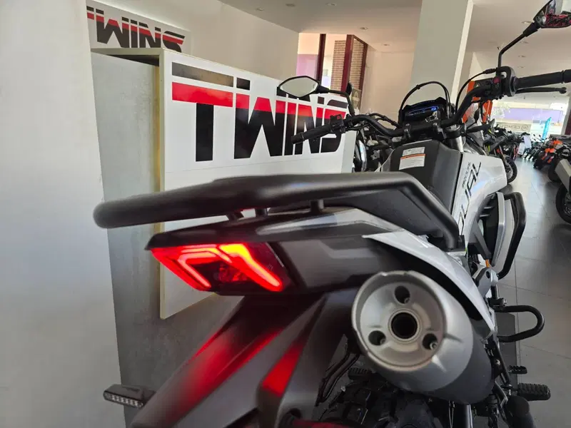CFMOTO CFLite 250 Dual (2026) (12)
