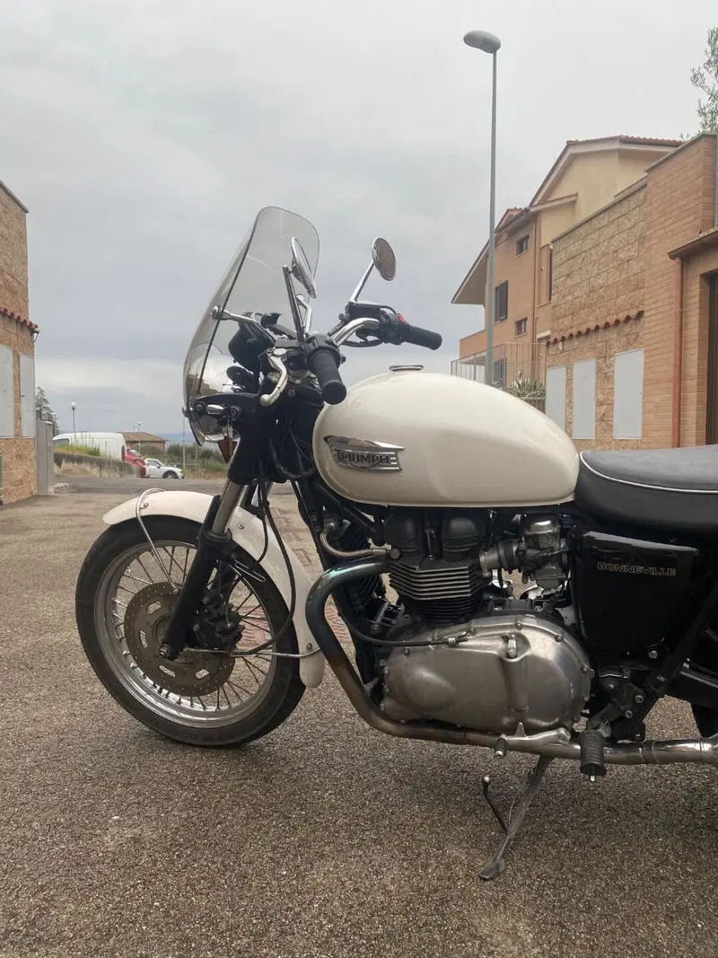 Triumph Bonneville T100 (2008 - 16) (8)