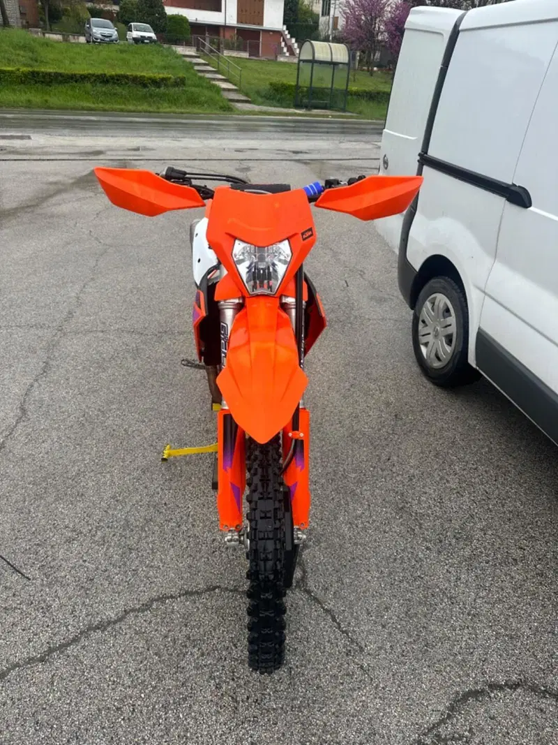 KTM 250 EXC-F (2024) (4)