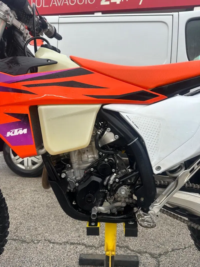 KTM 250 EXC-F (2024) (7)