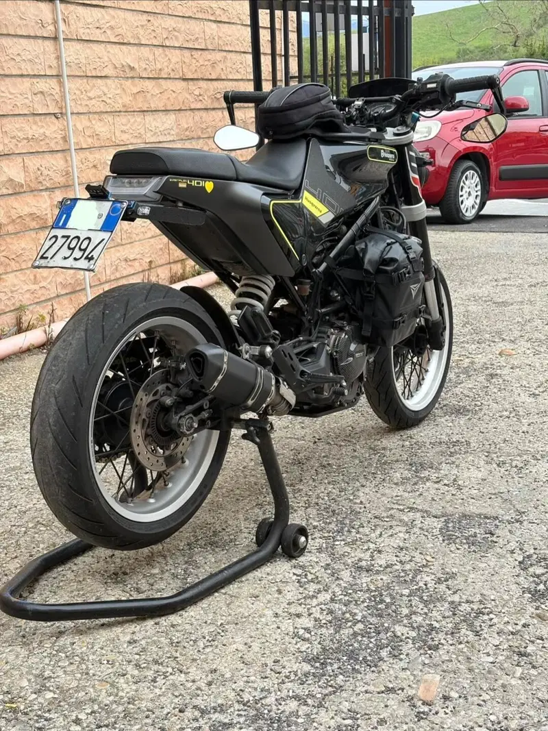 Husqvarna Svartpilen 401 (2018 - 19) (4)
