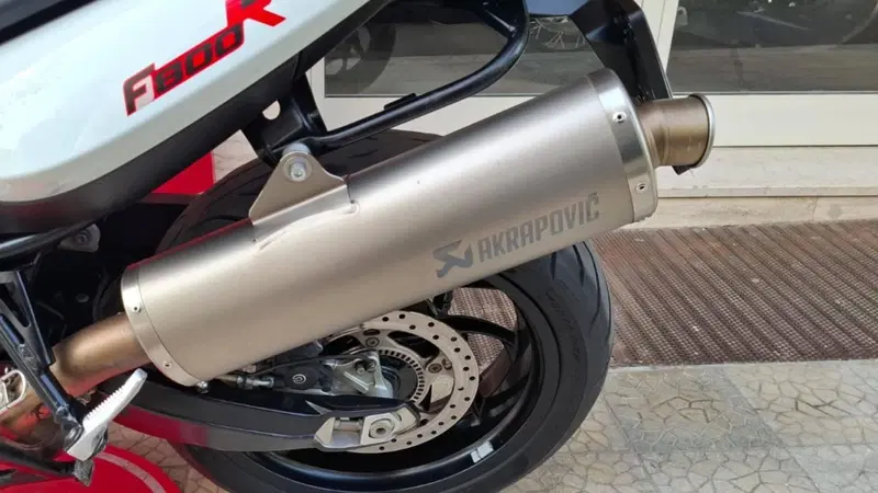 Bmw F 800 R (2009 - 11) (5)