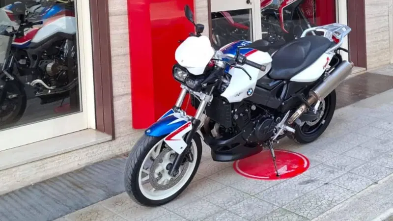 Bmw F 800 R (2009 - 11) (7)