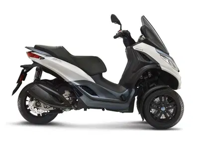 Piaggio MP3 300 ABS Hpe (2021 - 24) nuova