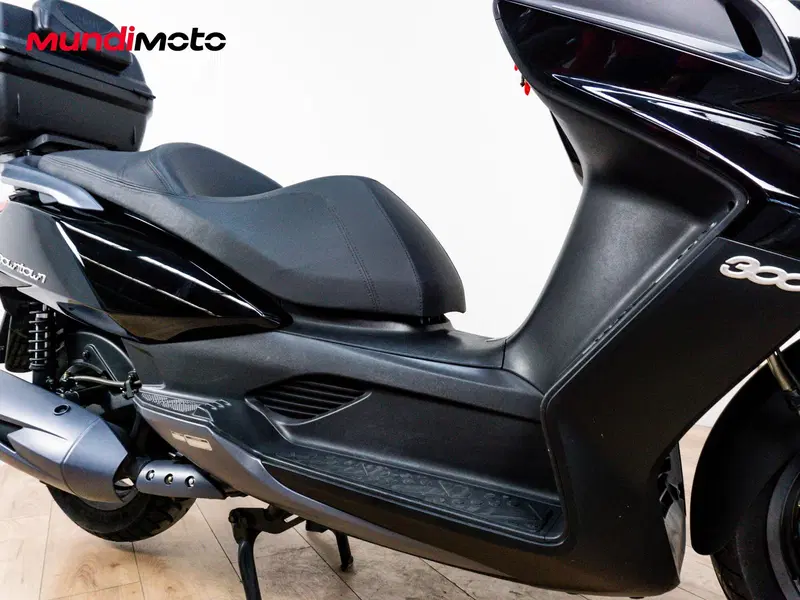 Kymco Downtown 350i ABS (2015 - 17) (5)