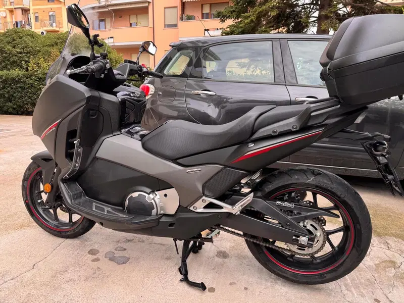 Honda Integra 750 DCT Sport (2018 - 20) (4)