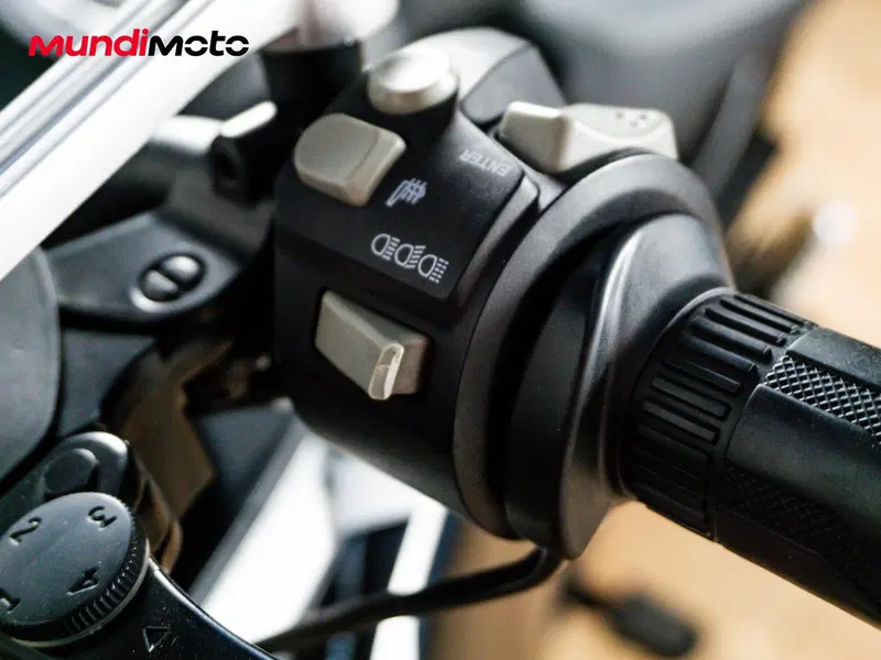 QJ Motor SRT 550 SX (2024) (16)