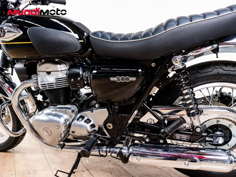 Kawasaki W 800 (2021 - 26) (10)