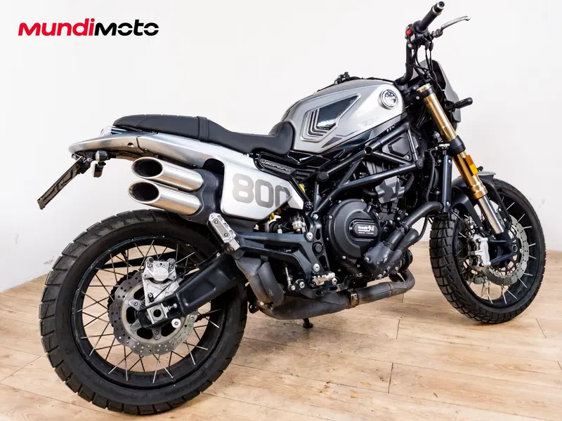 Benelli Leoncino 800 (2022 - 26) (3)