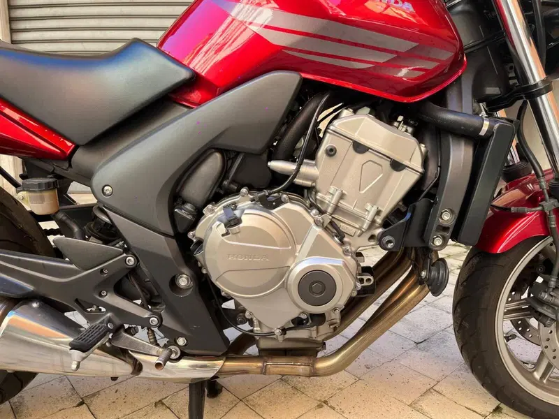 Honda CBF 600 N (2005- 11) (3)