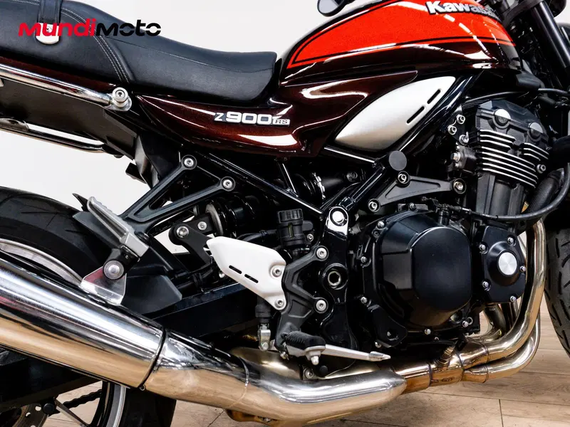 Kawasaki Z 900 RS (2021) (4)