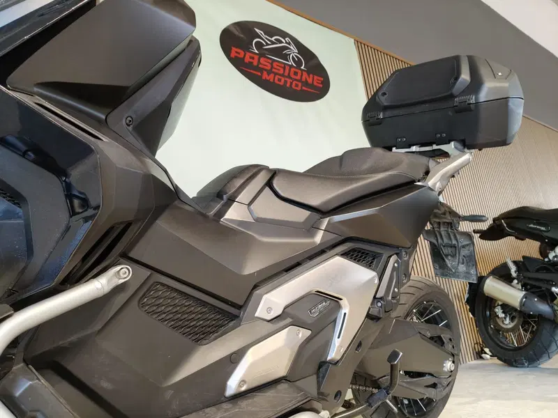 Honda X-ADV 750 DCT Adventure (2021 - 24) (4)