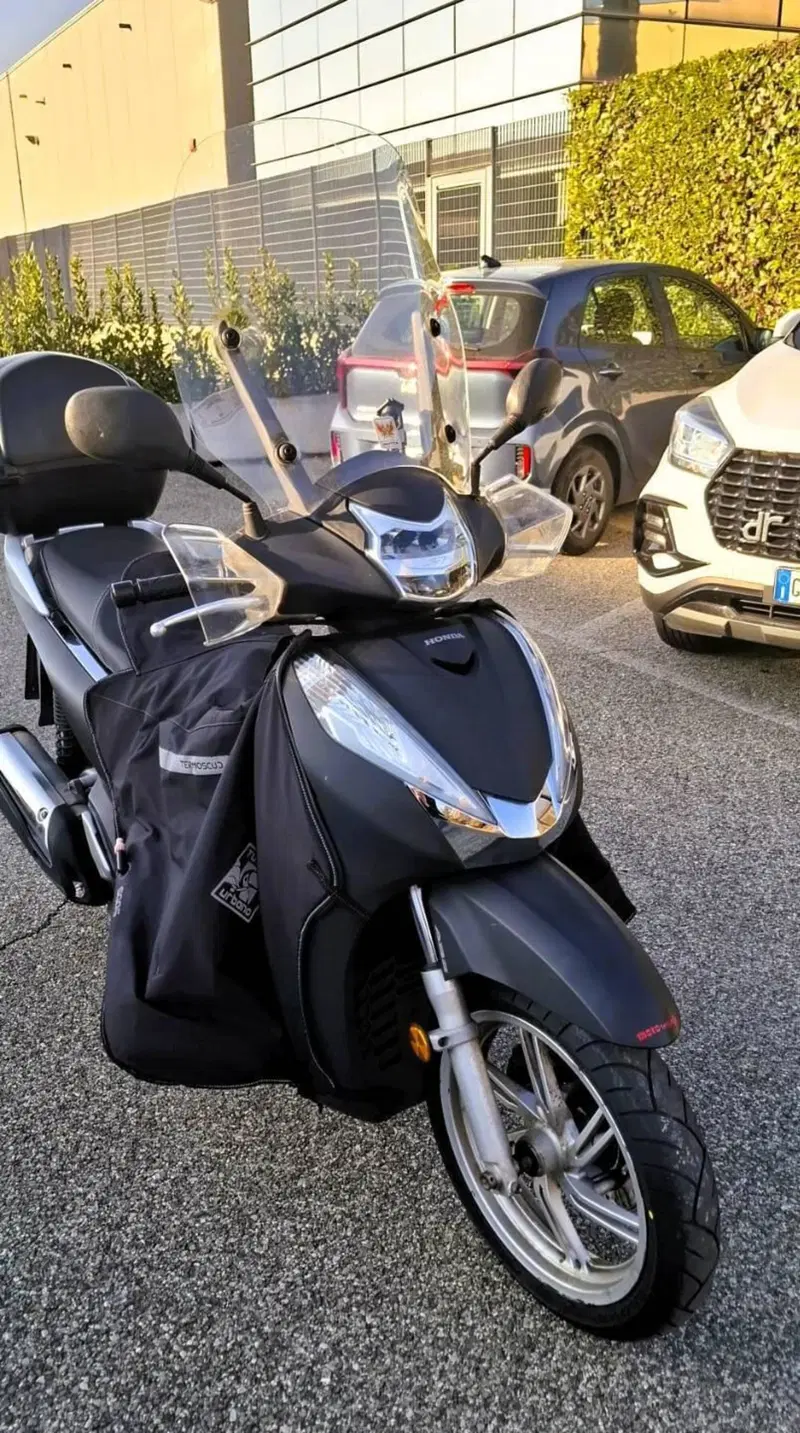 Honda SH 300 i ABS (2016 - 20)