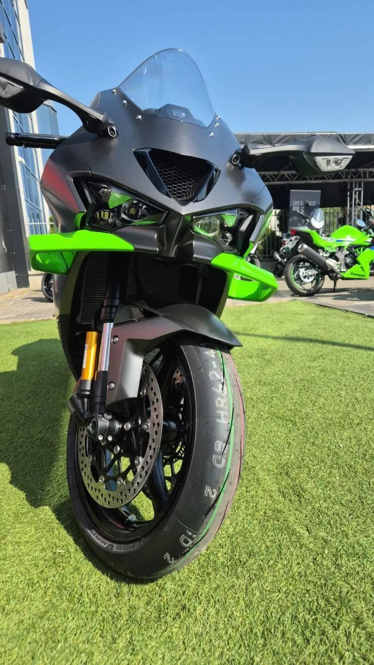 Kawasaki Ninja 1000 ZX-10R (2026) (3)