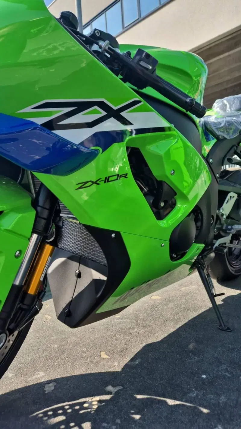 Kawasaki Ninja 1000 ZX-10R (2026) (4)