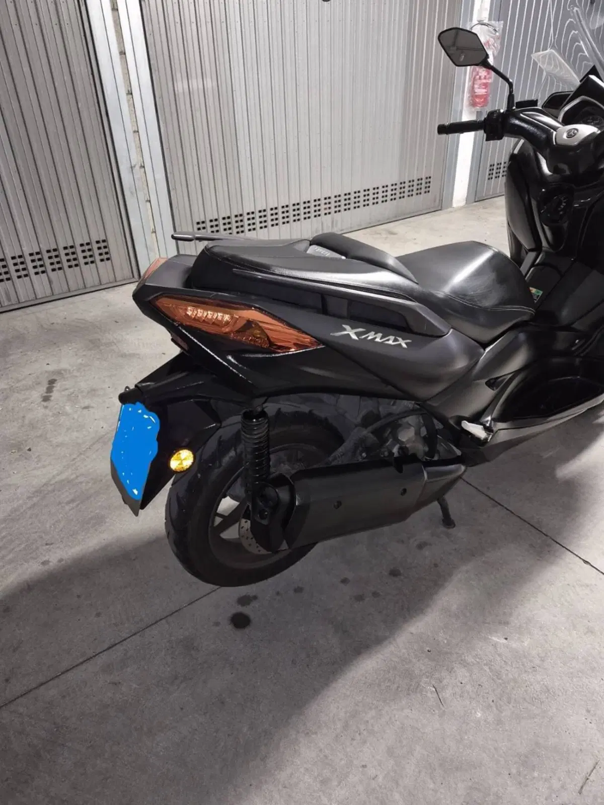 Yamaha X-Max 300 ABS (2017 - 20) (3)
