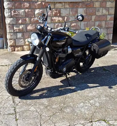 Triumph Street Scrambler 900 (2017 - 18) usata