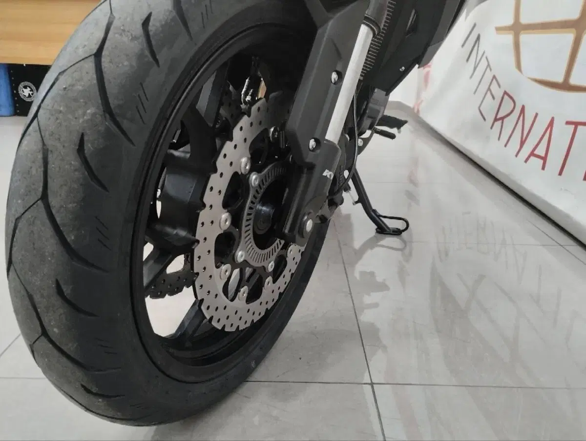 Cyclone RX650 (2025 - 26) (11)