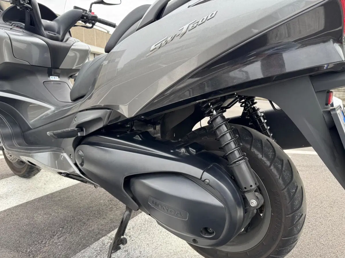 Honda SW-T 600 ABS (2012 - 16) (11)