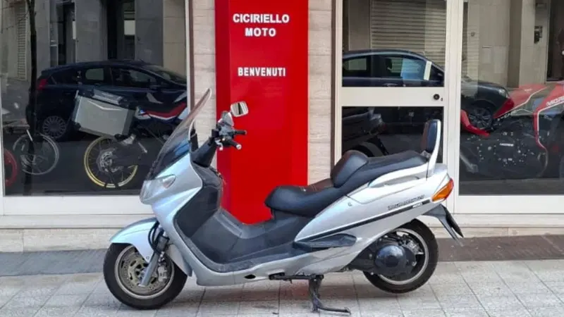 Suzuki Burgman AN 400 (1999 - 00) (2)