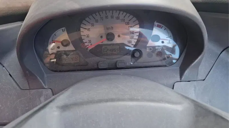 Suzuki Burgman AN 400 (1999 - 00) (3)