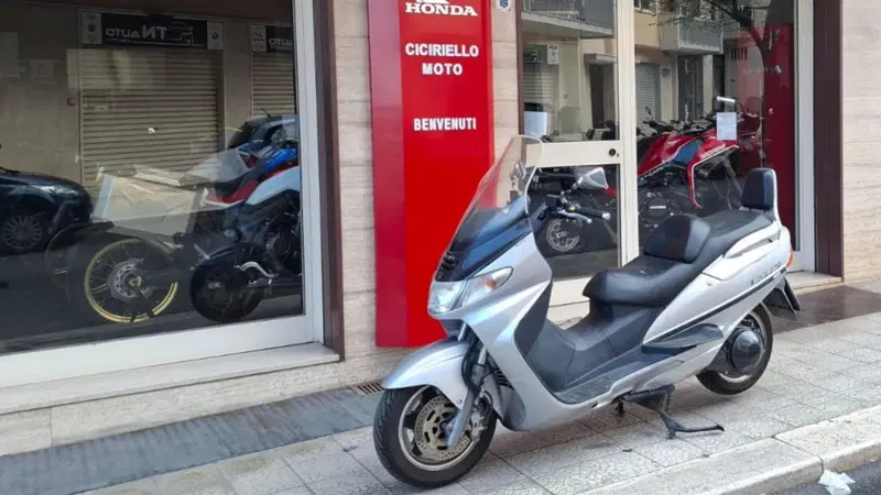 Suzuki Burgman AN 400 (1999 - 00) (4)