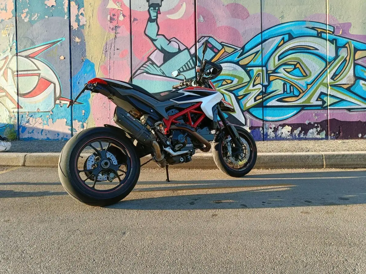 Ducati Hypermotard 821 SP (2013 - 15) (3)