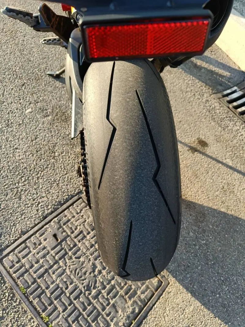 Ducati Hypermotard 821 SP (2013 - 15) (5)