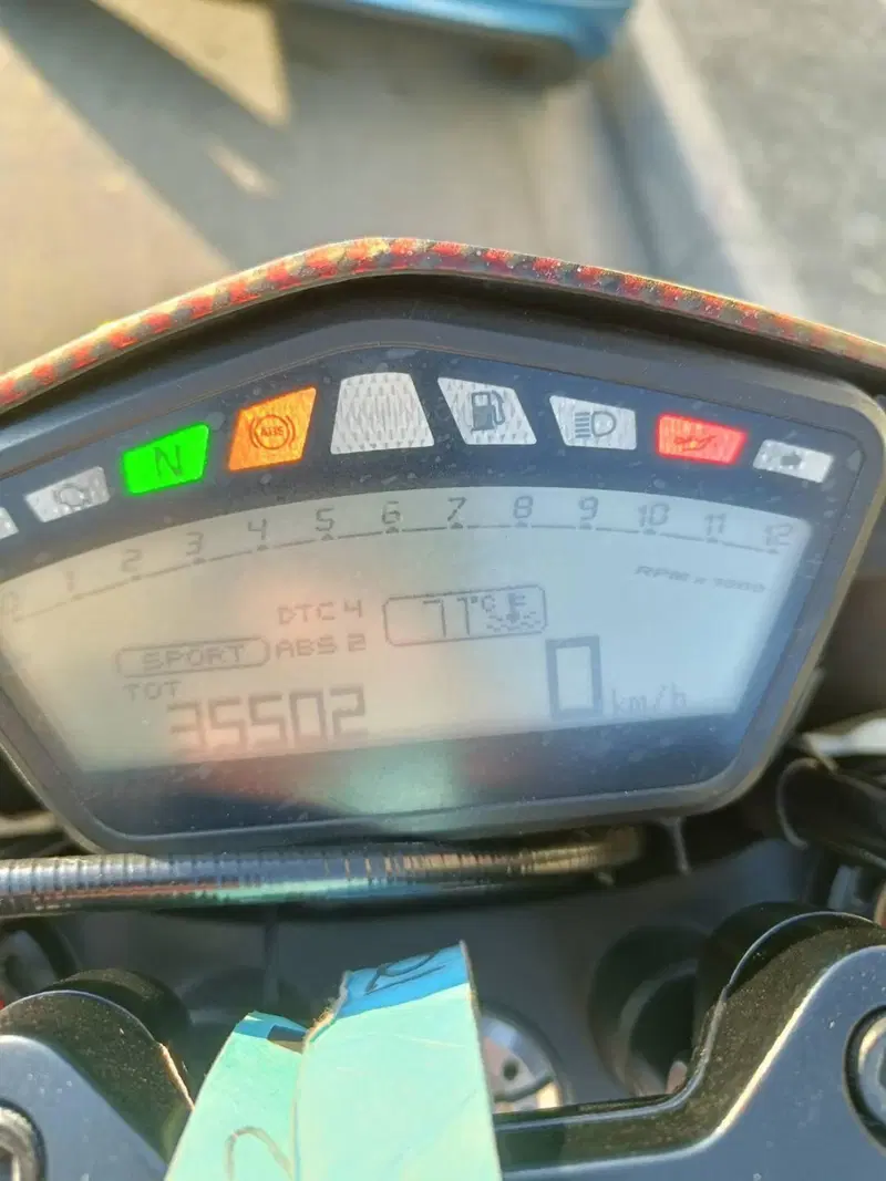 Ducati Hypermotard 821 SP (2013 - 15) (6)