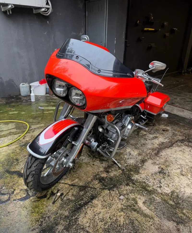 Harley-Davidson 1800 Electra Glide Ultra Classic (2009 - 11) - FLHTCUSE (3)