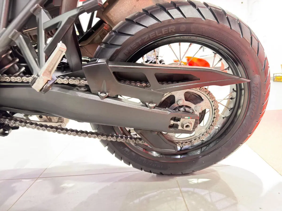 Honda Africa Twin CRF 1000L (2018 - 19) (5)