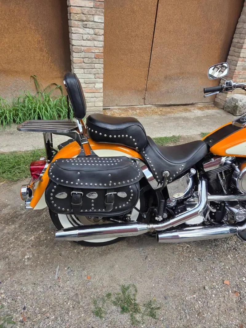 Harley-Davidson 1340 Heritage Classic (1984 - 98) - FLSTC (6)
