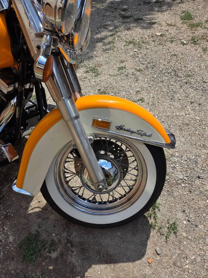 Harley-Davidson 1340 Heritage Classic (1984 - 98) - FLSTC (7)