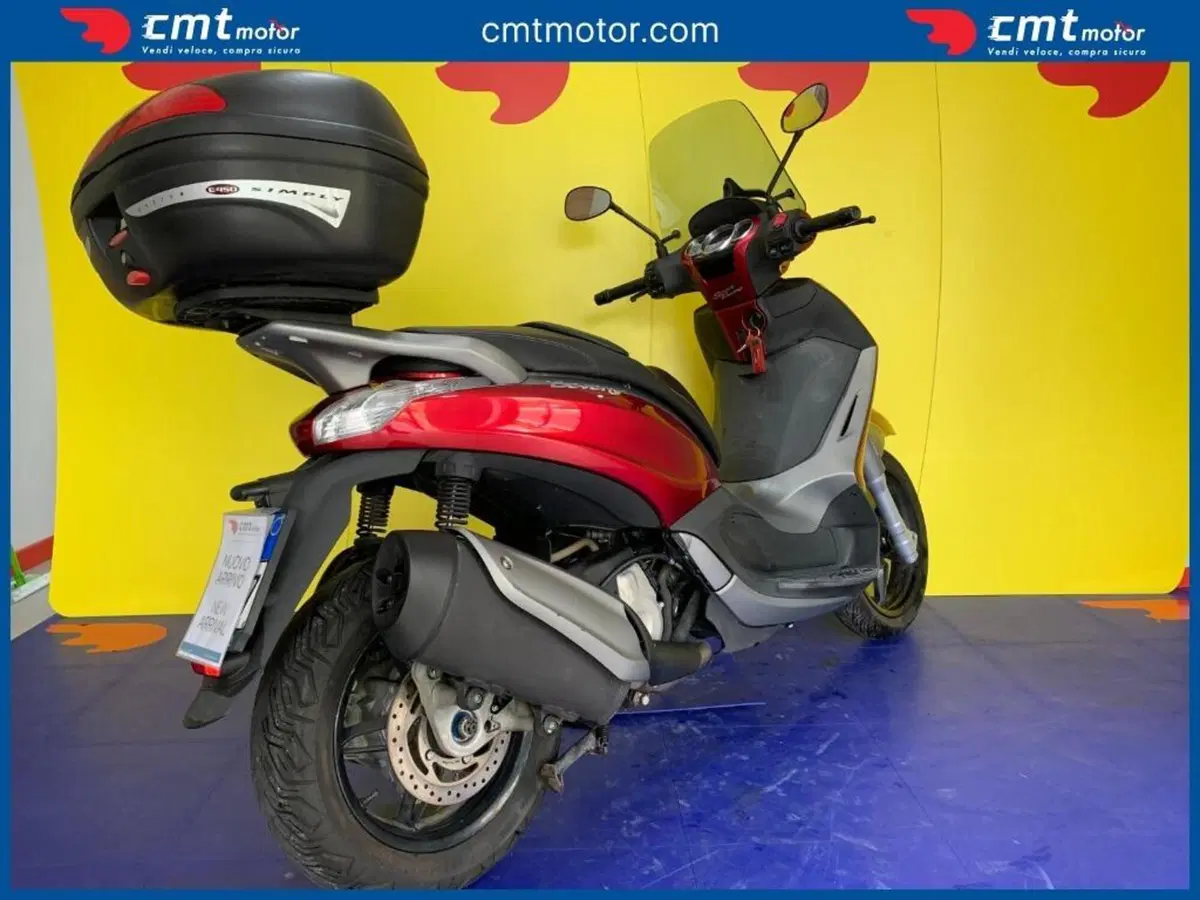 Piaggio Beverly 350 SportTouring ie (2011 - 15) (2)