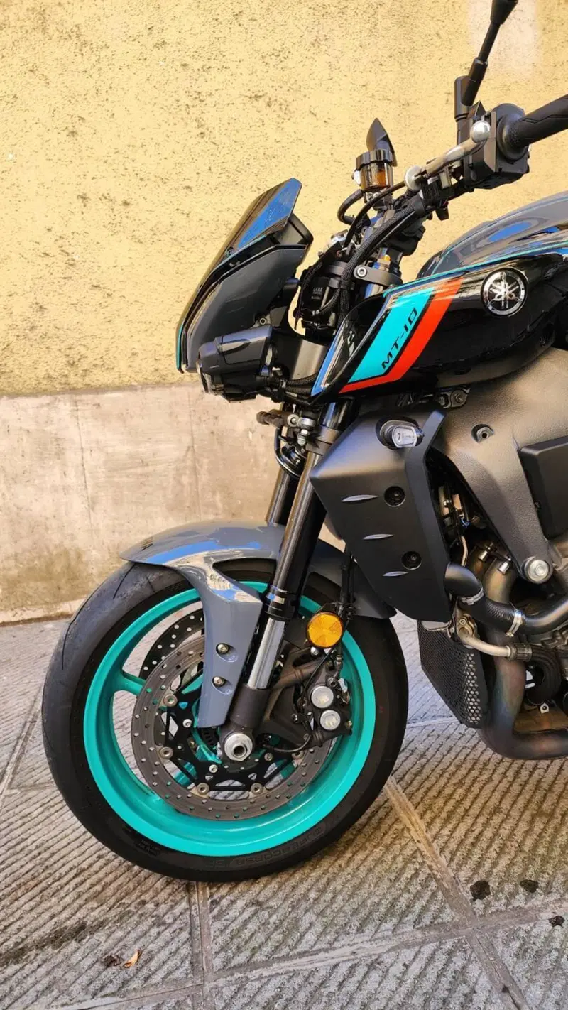 Yamaha MT-10 (2022 - 26) (2)