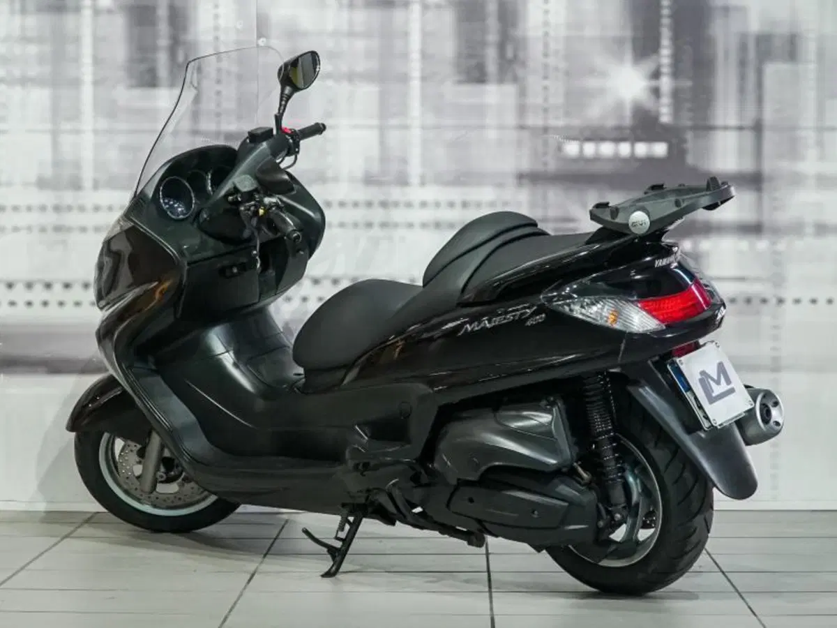 Yamaha Majesty 400 (2004 - 08) (2)