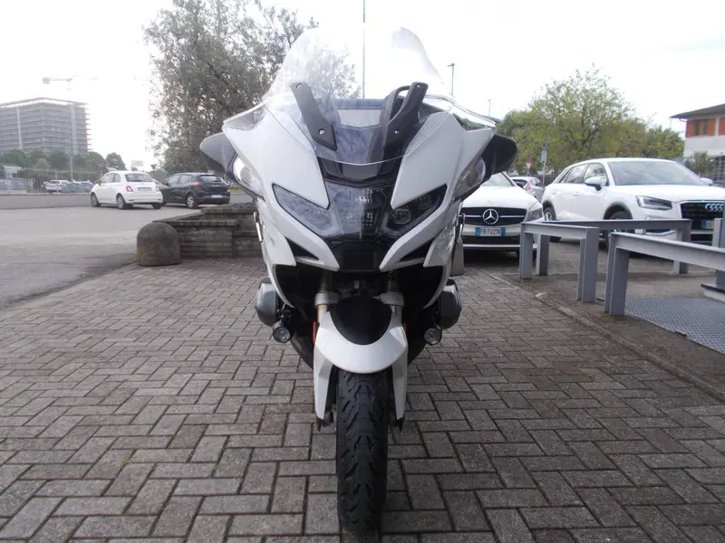 Bmw R 1250 RT (2021 - 25) (2)