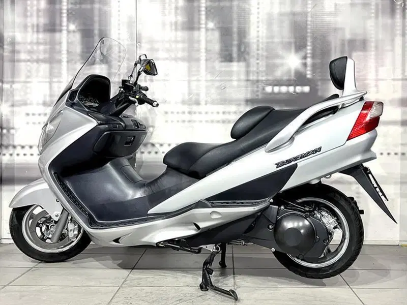 Suzuki Burgman AN 400 i.e. (2004 - 05) (2)
