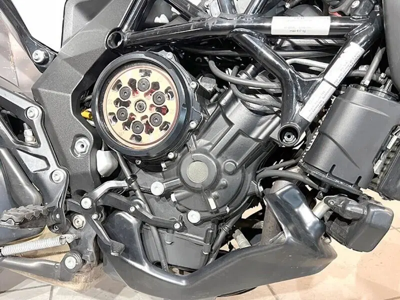 MV Agusta Turismo Veloce 800 Lusso SCS (2017 - 20) (3)