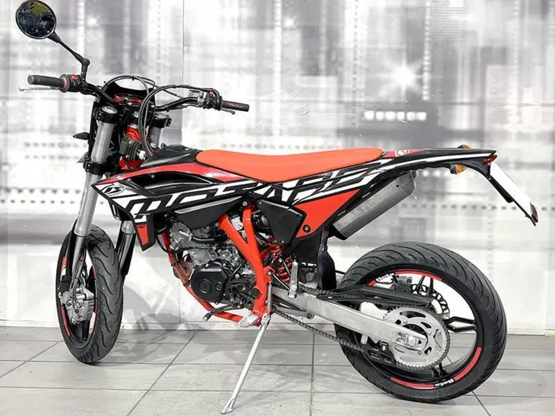 Betamotor RR 125 2T Enduro (2021) (2)
