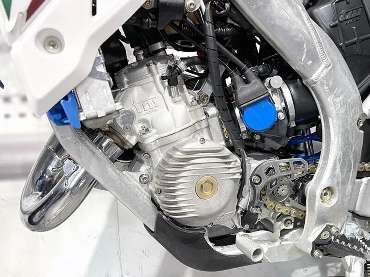 Tm Moto EN 125 Fi 2t (2021 - 22) (4)