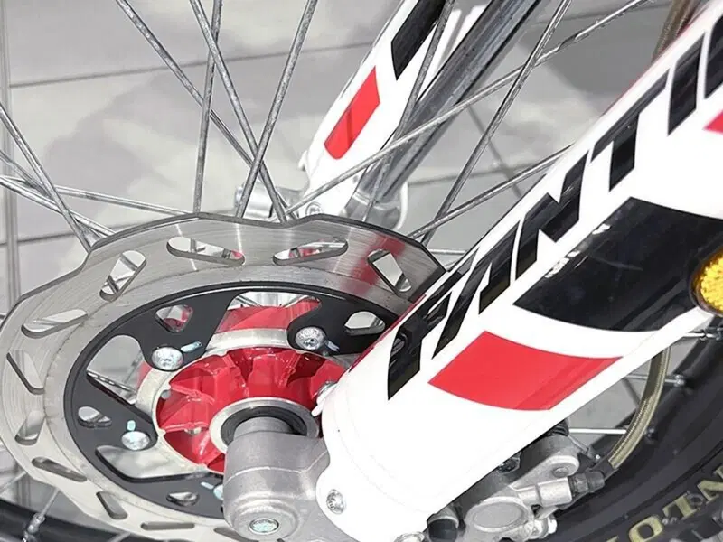 Fantic Motor XEF 125 Competition 4T (2022) (4)