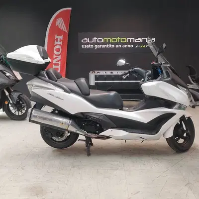 Honda SW-T 400 (2009 - 16) usata